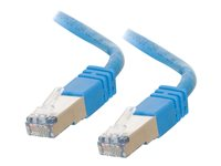 C2G Cat5e Booted Shielded (STP) Network Patch Cable - Kytkentäkaapeli - RJ-45 (uros) to RJ-45 (uros) - 20 m - STP - CAT 5e - valettu - sininen 83777